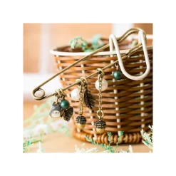 Broche épingle à nourrice Totoro & Feuilles - Mon Voisin Totoro