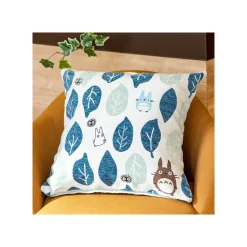 Coussin Totoro Feuilles Bleues et Vertes 45x45 cm - Mon Voisin Totoro