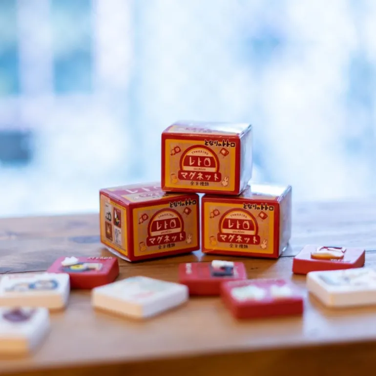 Magnet Retro Totoro Blanc – Mon Voisin Totoro