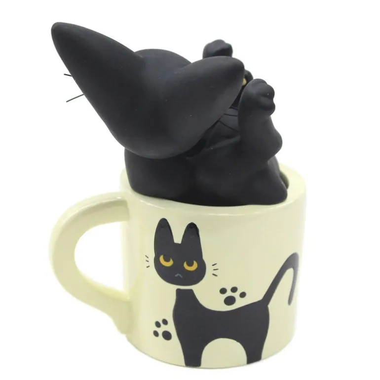 Soliflore Jiji dans sa tasse - Kiki la petite sorcière
