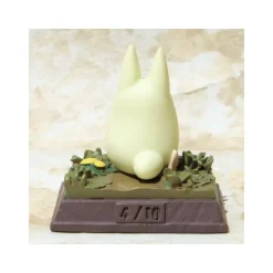 Statue Collection Stop Motion Totoro Blanc Course Pose 4 - Mon Voisin